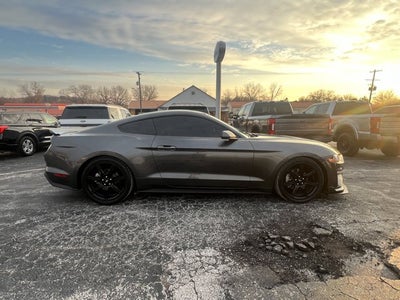 2020 Ford Mustang EcoBoost