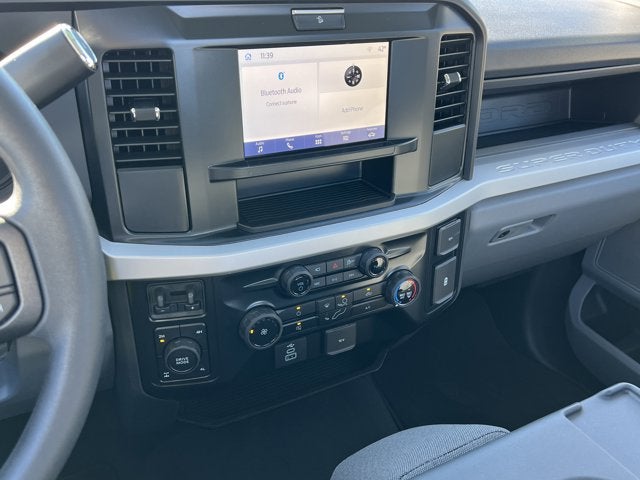 2025 Ford Super Duty F-350 SRW XL