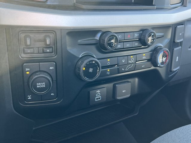 2025 Ford Super Duty F-350 SRW XL