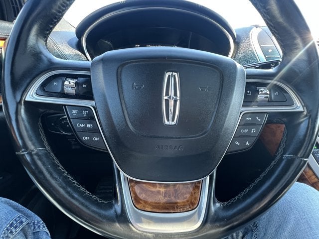 2019 Lincoln Nautilus Reserve