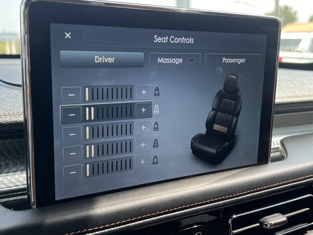 2022 Lincoln Aviator Black Label