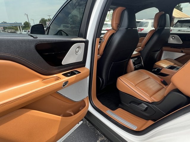 2022 Lincoln Aviator Black Label