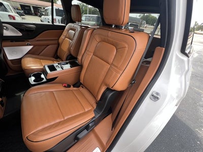 2022 Lincoln Aviator Black Label