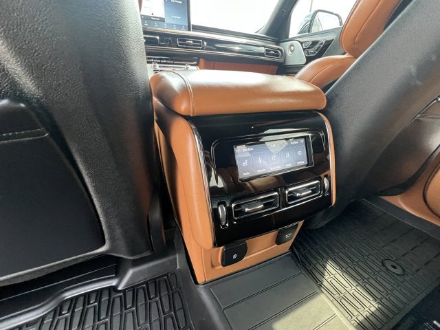 2022 Lincoln Aviator Black Label